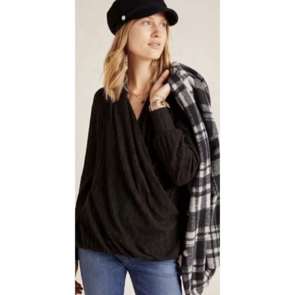 Maeve‎ Anthropologie Size SP Rafela Hacci Surplice Top Faux Wrap Sweater Gray